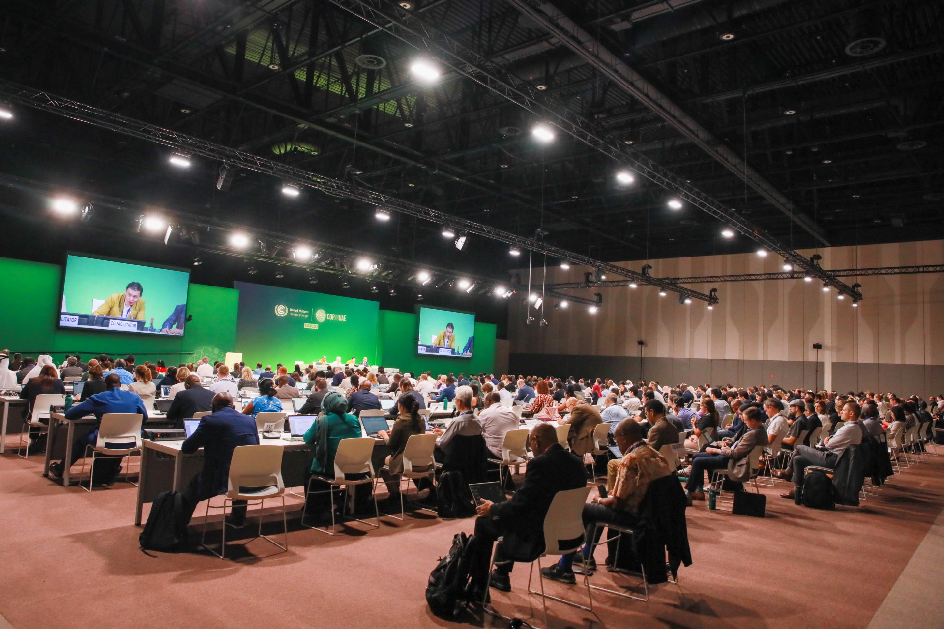 Meeting on Article 6 at COP28 in Dubai.