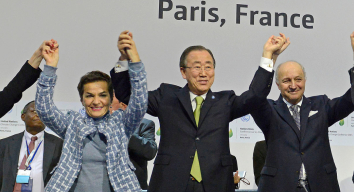 Adoption Paris Agreement