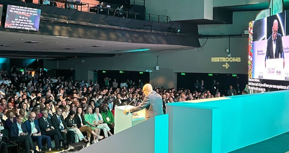 ES speaks at Bloomberg event in Rio