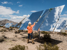 Contracted workers clean Heliostats at the Ivanpah Solar Project, owned by NRG Energy, Bright Source Energy, Bechtel and Google.